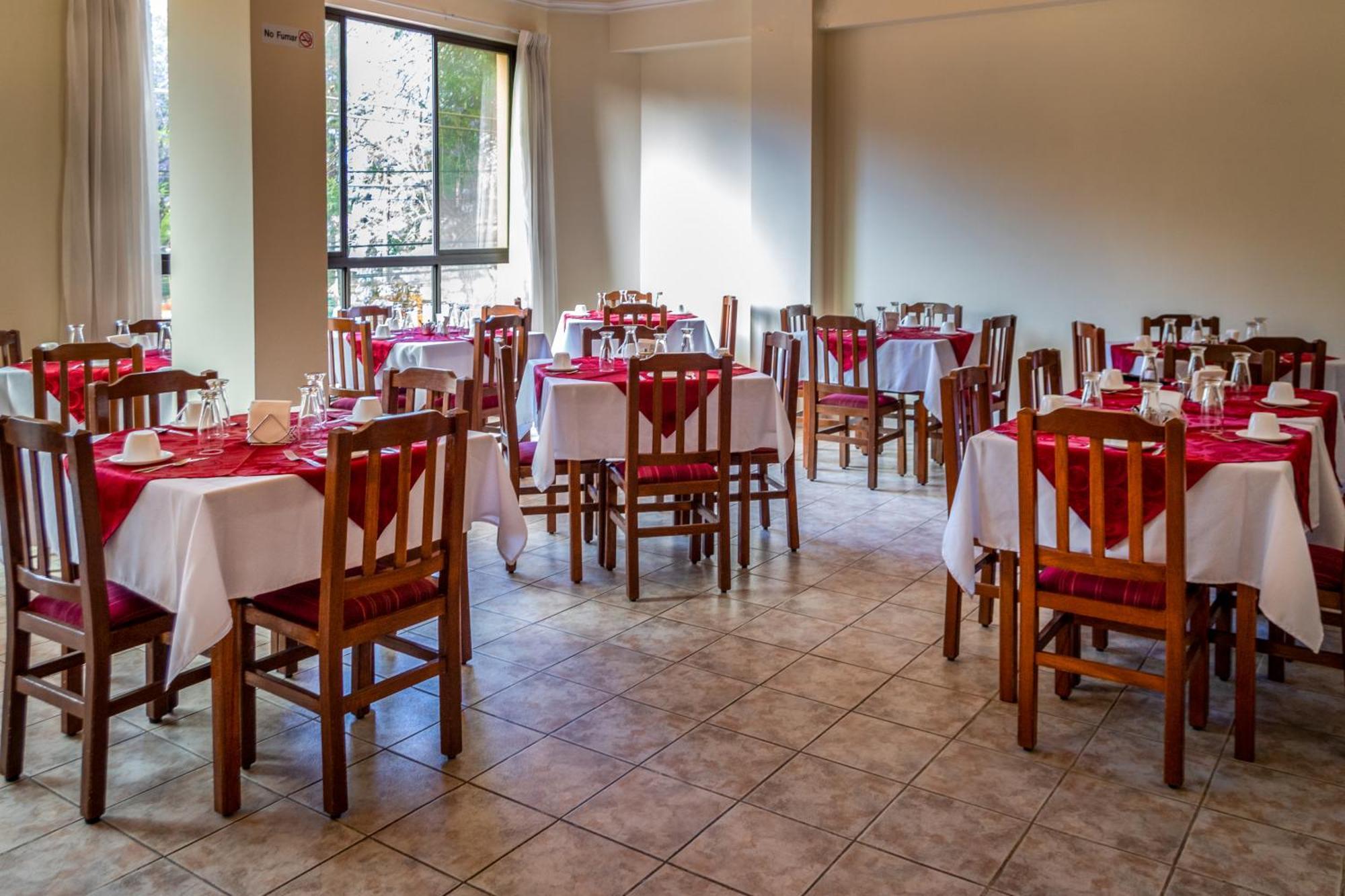 Hotel Oblitas Cochabamba Buitenkant foto