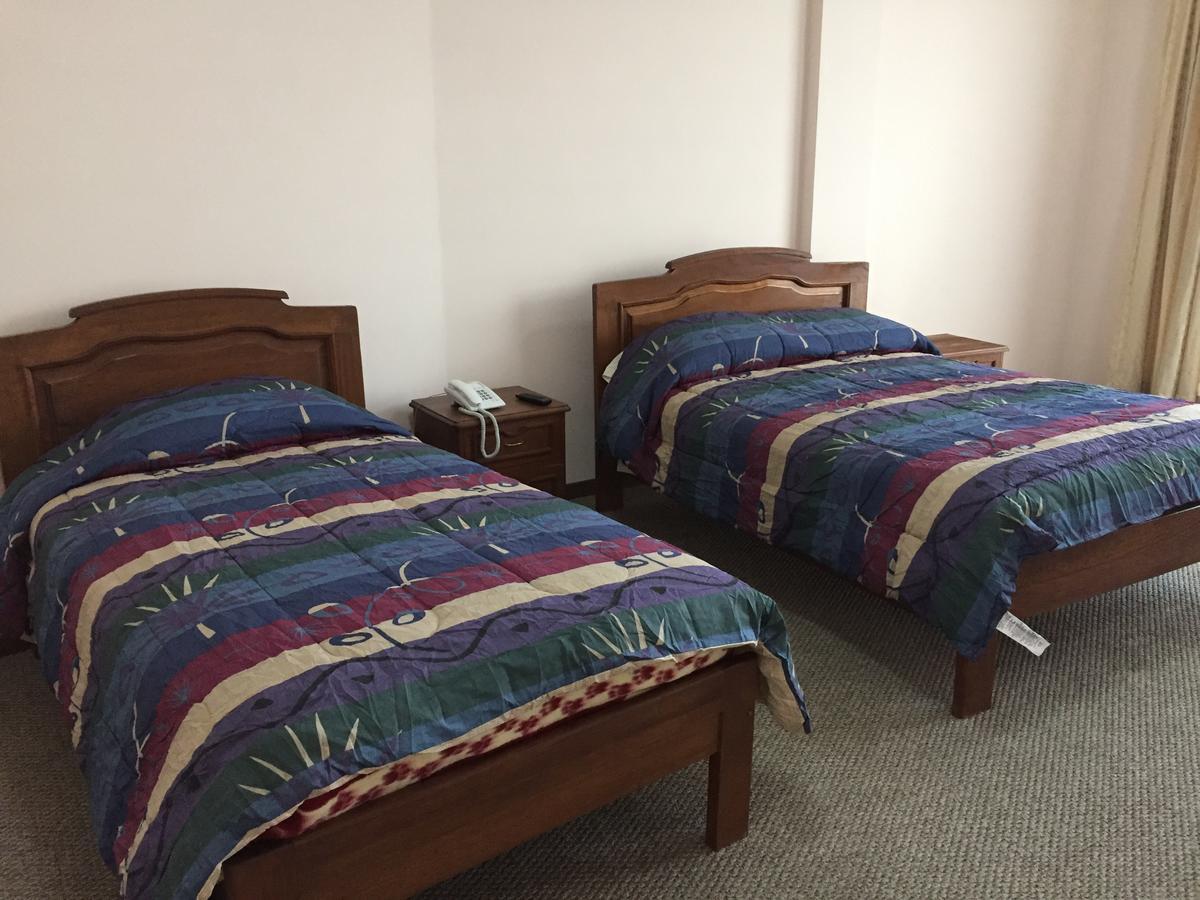 Hotel Oblitas Cochabamba Buitenkant foto