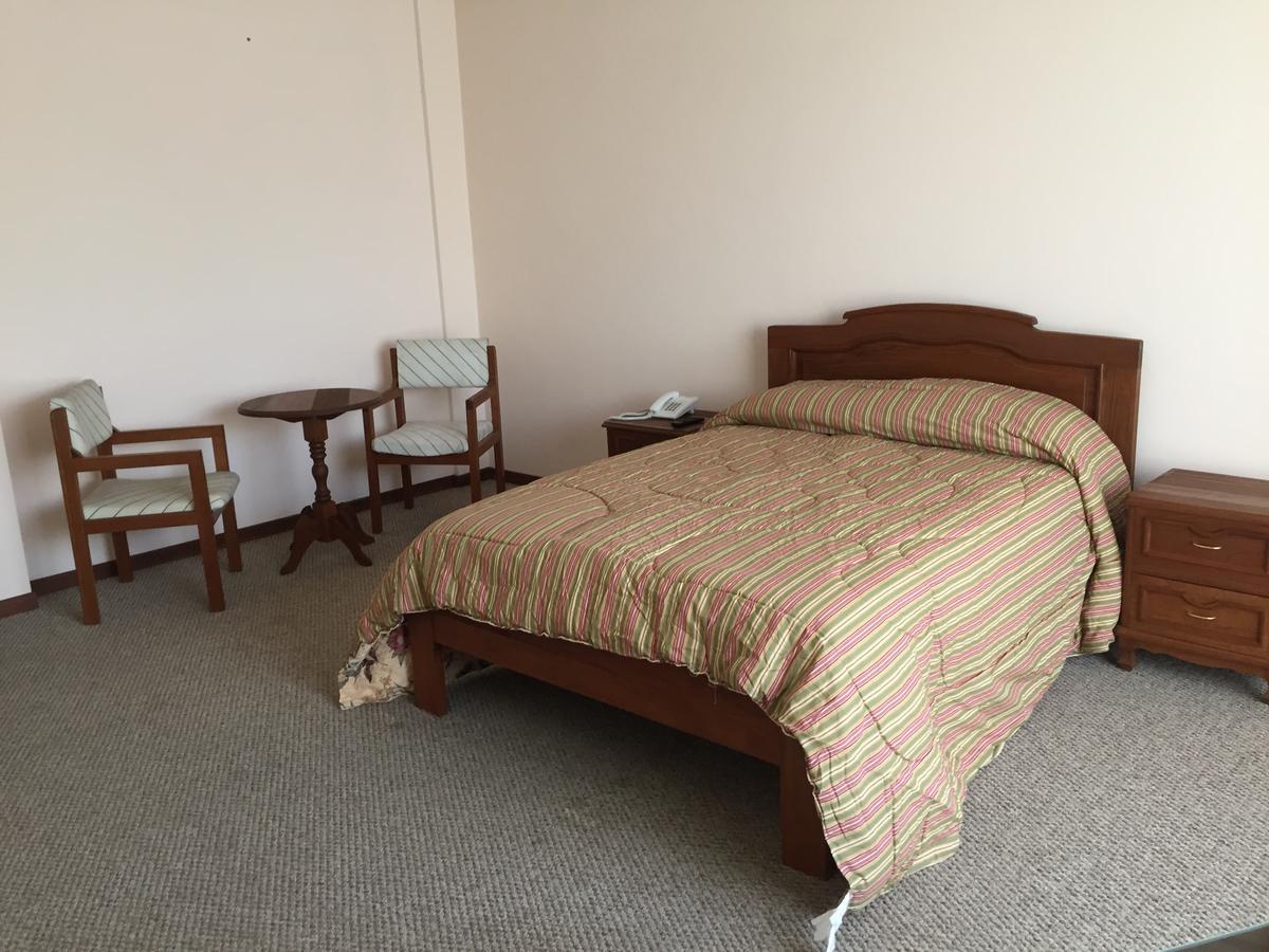 Hotel Oblitas Cochabamba Buitenkant foto