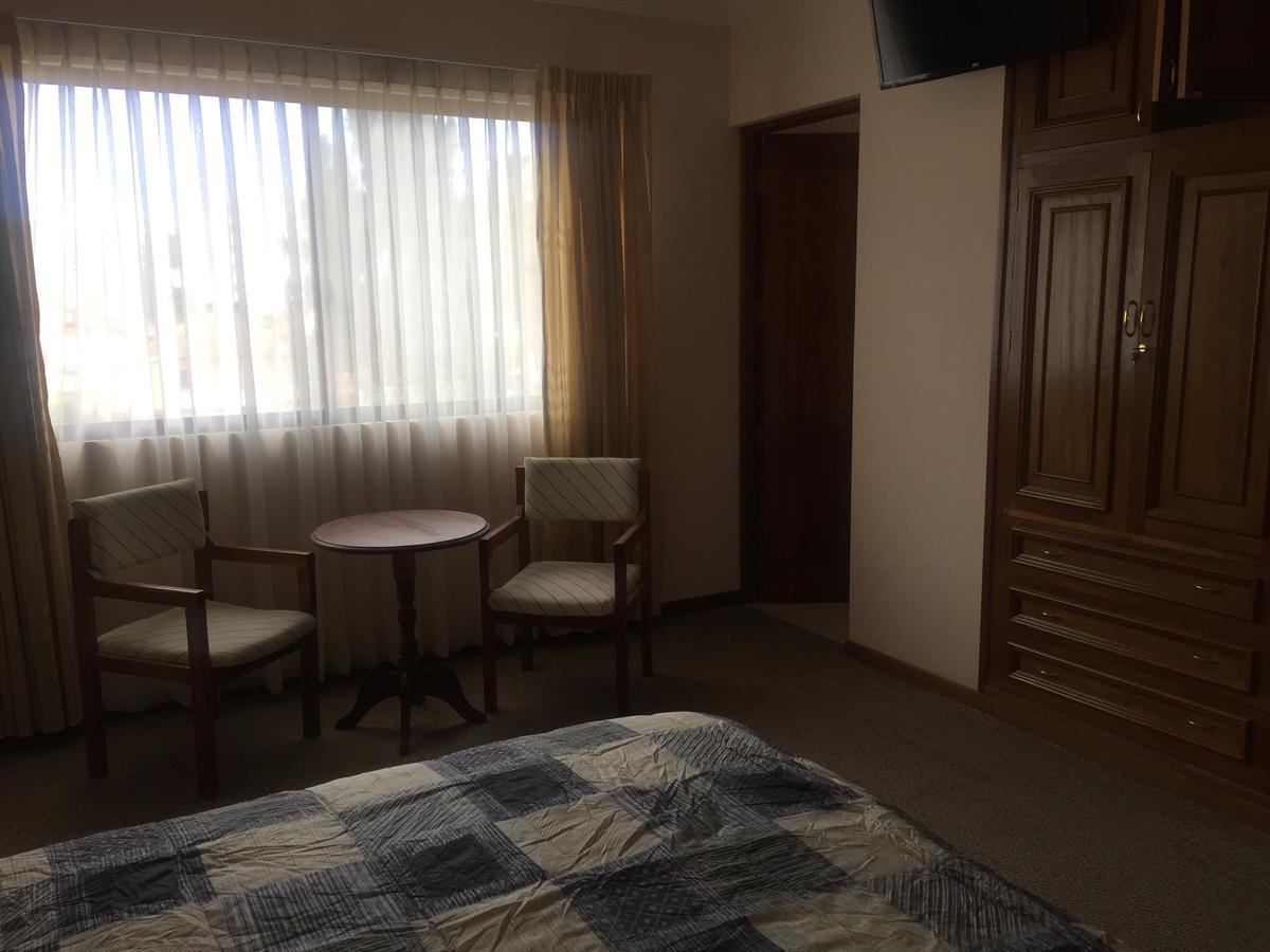 Hotel Oblitas Cochabamba Buitenkant foto